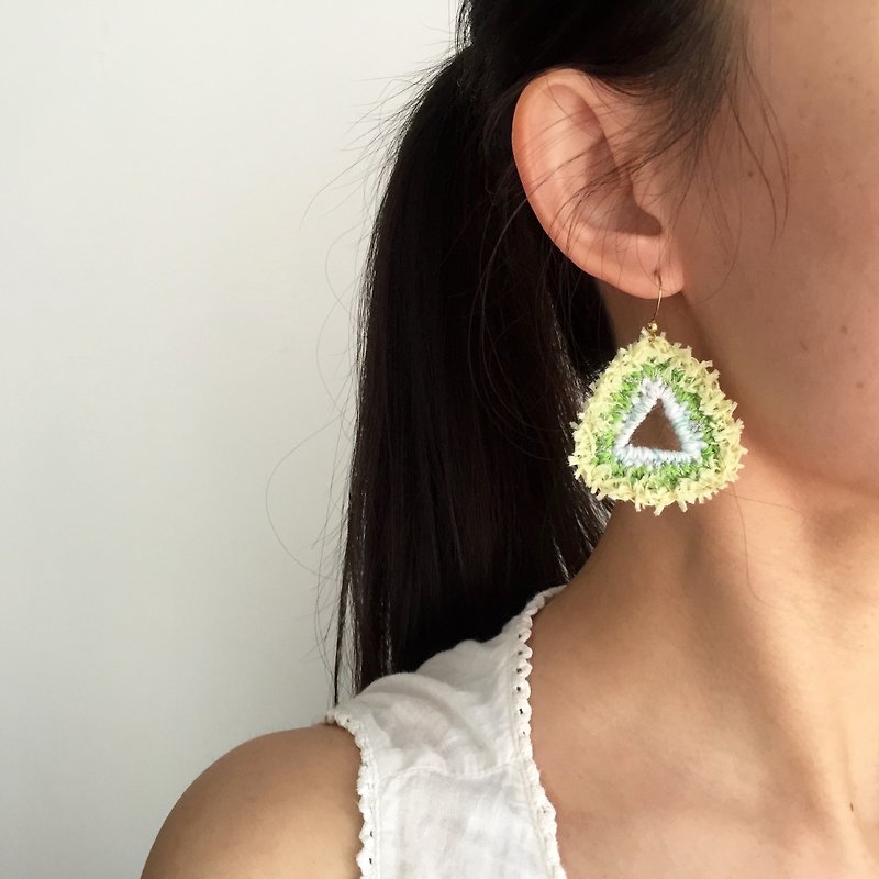 Crochet triangular earring -lemonade - Earrings & Clip-ons - Cotton & Hemp Yellow