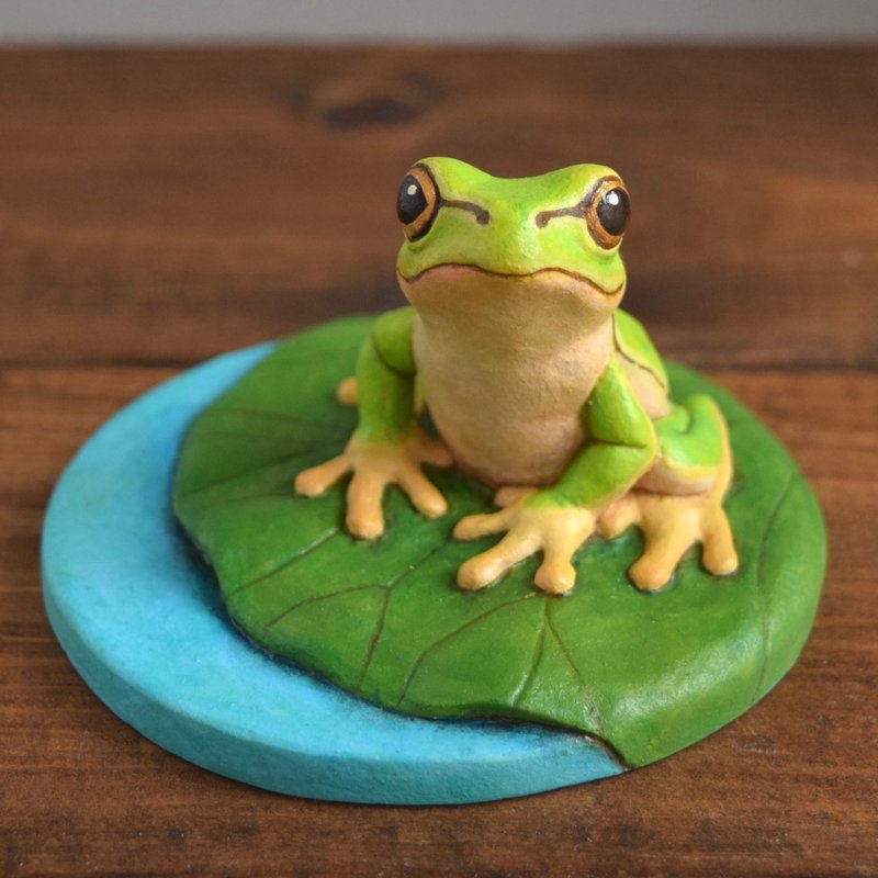 蓮にニホンアマガエル - 擺飾/家飾品 - 其他材質 綠色