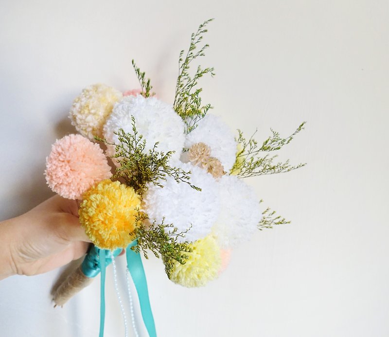Your warmest wedding/no fluffy ball bouquet/wedding shooting arrangement/wedding custom bouquet - ช่อดอกไม้แห้ง - วัสดุอื่นๆ สีเขียว