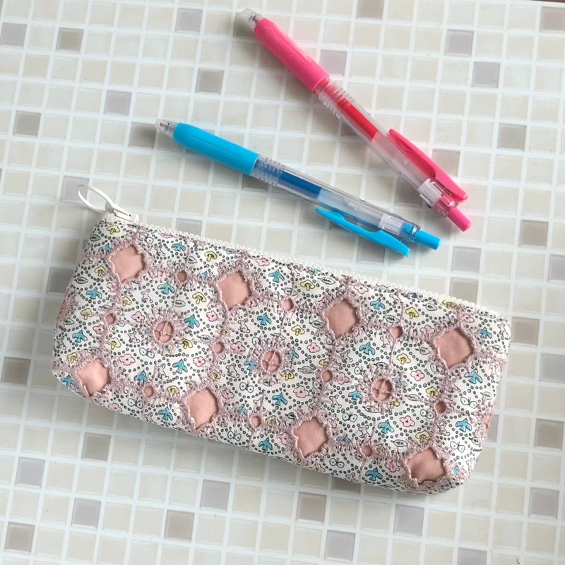 mina perhonen popular color handmade anemone forest wave pouch - Pencil Cases - Cotton & Hemp Pink