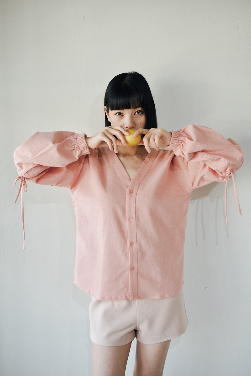 V-neck Cotton shirt - pink color - 女上衣/長袖上衣 - 棉．麻 