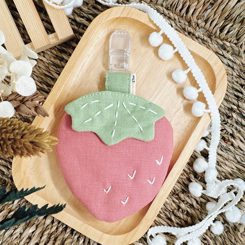 Strawberry Milk-Style Peace Talisman Bag/Keychain - ซองรับขวัญ - ผ้าฝ้าย/ผ้าลินิน สึชมพู