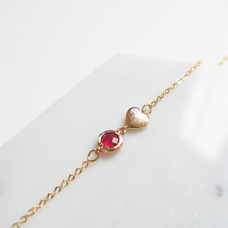 Girl Heart Launch/Gold Plated Edge Glass Imitation Gemstone/Gold Heart Bracelet (Red) - สร้อยข้อมือ - โลหะ สีแดง