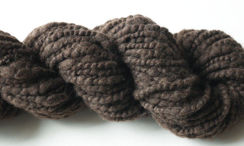 犛牛絨・手捻線・Super Bulky・咖啡色 - 編織/刺繡/羊毛氈/縫紉 - 其他材質 咖啡色