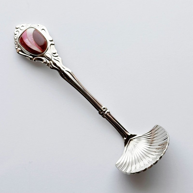アンティークシュガースプーン【Ruby Red】七宝焼のスプーン 純銀胎有線七宝 - 刀叉/湯匙/餐具組 - 玻璃 紅色
