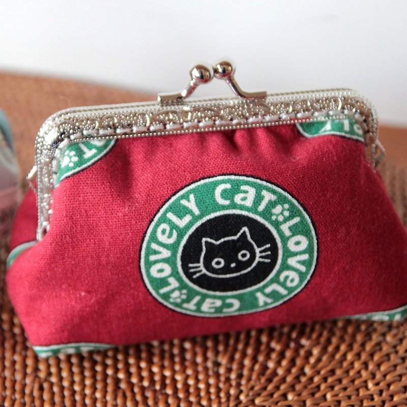 Coin Purses, Cosmetic Bag, red & black cat - กระเป๋าสตางค์ - ผ้าฝ้าย/ผ้าลินิน สีแดง