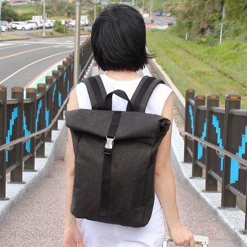 ライトロールバックバックパック（15インチラップトップOK）-Black_100453