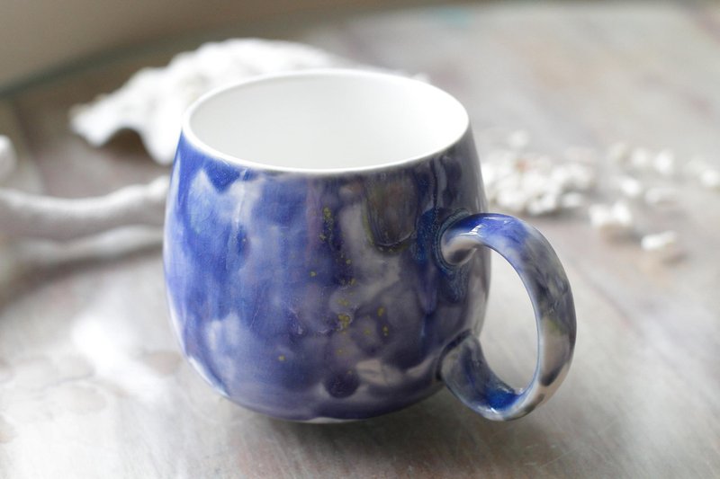 Hand-glazed oil painting style porcelain cup/mug 16 - แก้วมัค/แก้วกาแฟ - ดินเผา สีน้ำเงิน