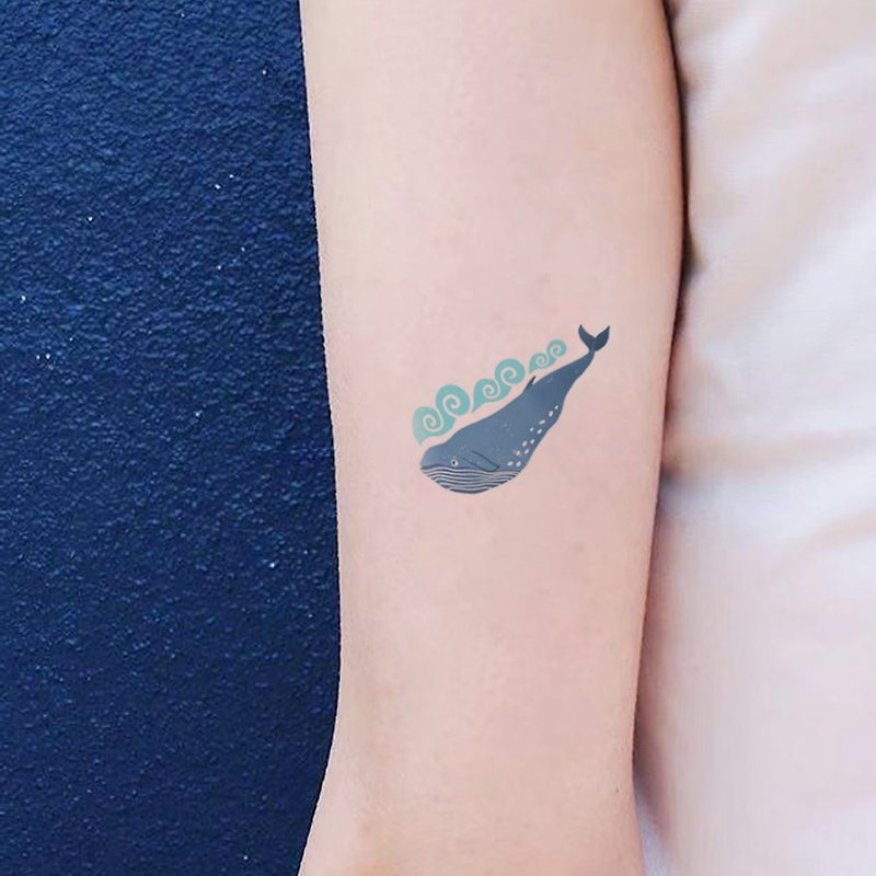 TU Tattoo Sticker -Whale   waterproof Tattoo - Temporary Tattoos - Paper Multicolor