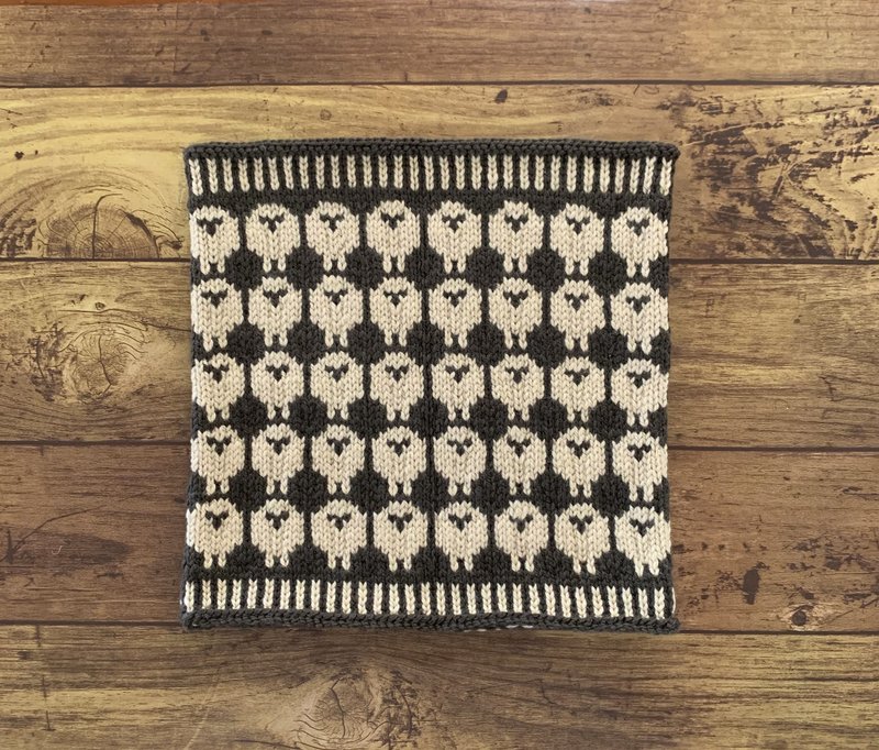 マスク風  ひつじのネックウォーマー　ロング  ブラウンベージュ　男女兼用、子供も着用可 - 圍巾/披肩 - 羊毛 咖啡色