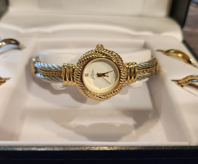 Pierre jacquard quartz watch hot sale