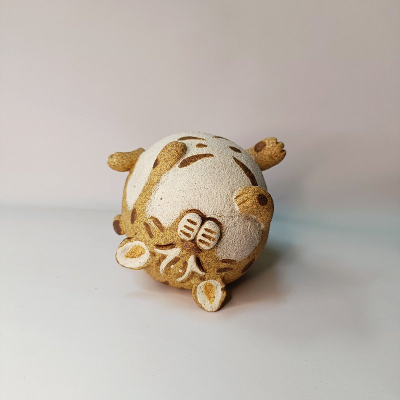 Twist money cat (lying) / pottery / original - Items for Display - Pottery 