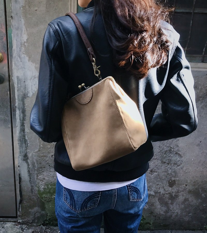 口金包 | Peace of mind shipping SOP - Messenger Bags & Sling Bags - Genuine Leather 