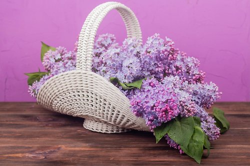 WickerDecor Wicker basket. White flower basket. Wedding decor. Festive decoration.