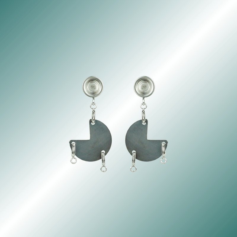 GUNMETAL Gunmetal Series Old Bronze Three-quarter Circle Pendant Earrings - ต่างหู - สแตนเลส สีดำ