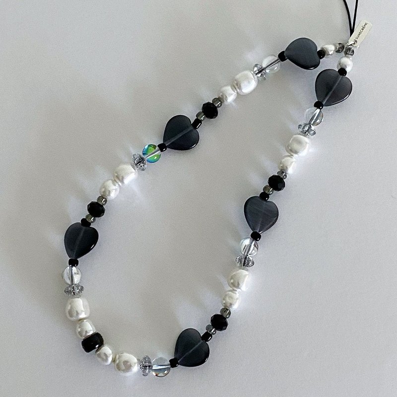 GIANT BLACK HEART PHONE STRAP - 其他 - 其他材質 