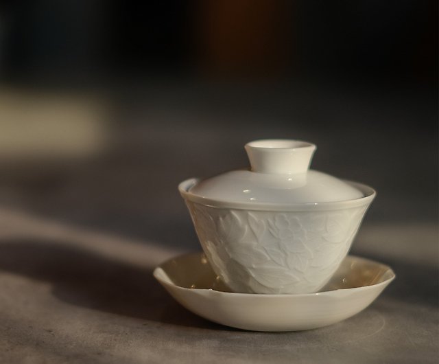 日本古美術】薄胎葉紋白瓷蓋碗- 設計館天然薌沉香檀香茶器香道具