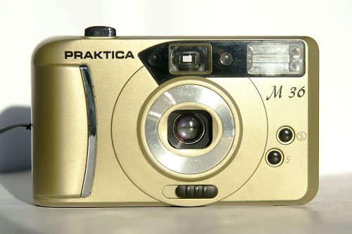 Russian photo Praktica M36 point&shoot compact film camera 35mm fully working Pentacon strap