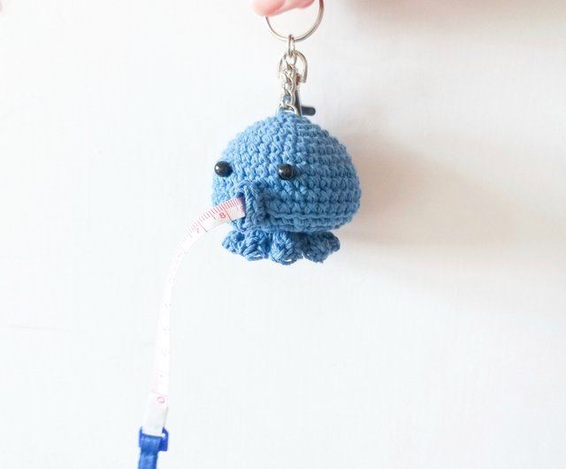 巻尺なしのかわいいミニタコチャームキーホルダー - ショップ Poching