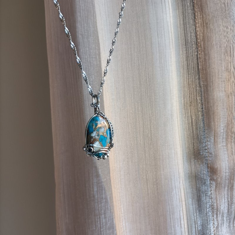 to the great course - Necklaces - Crystal Blue