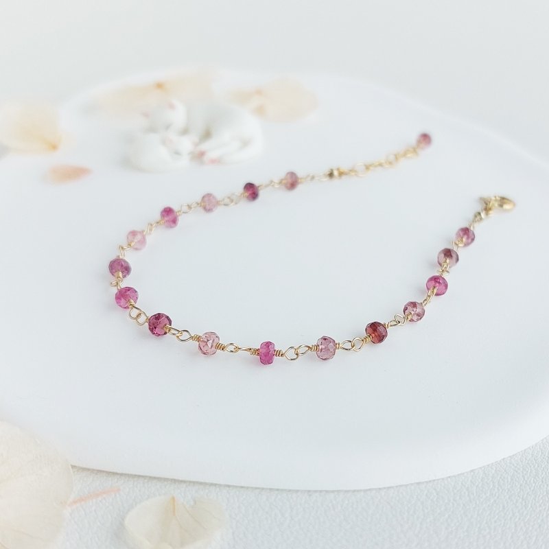 Colorful Berry Tourmaline x 14KGF Bracelet - สร้อยข้อมือ - เครื่องประดับพลอย สึชมพู