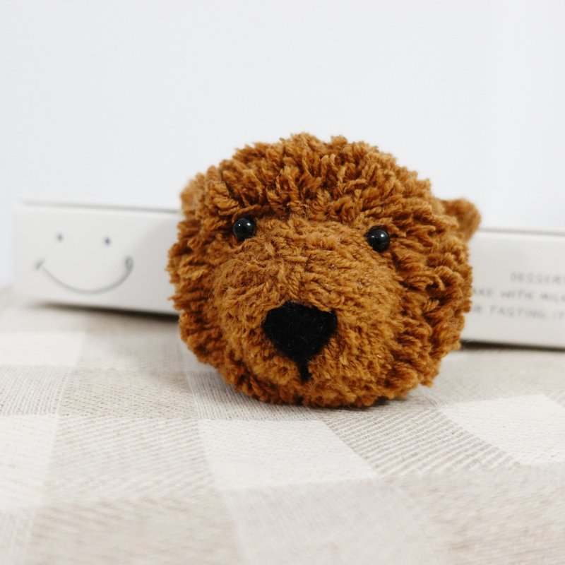 Cute and innocent brown bear wool ball customized key ring pendant - ที่ห้อยกุญแจ - ขนแกะ สีนำ้ตาล