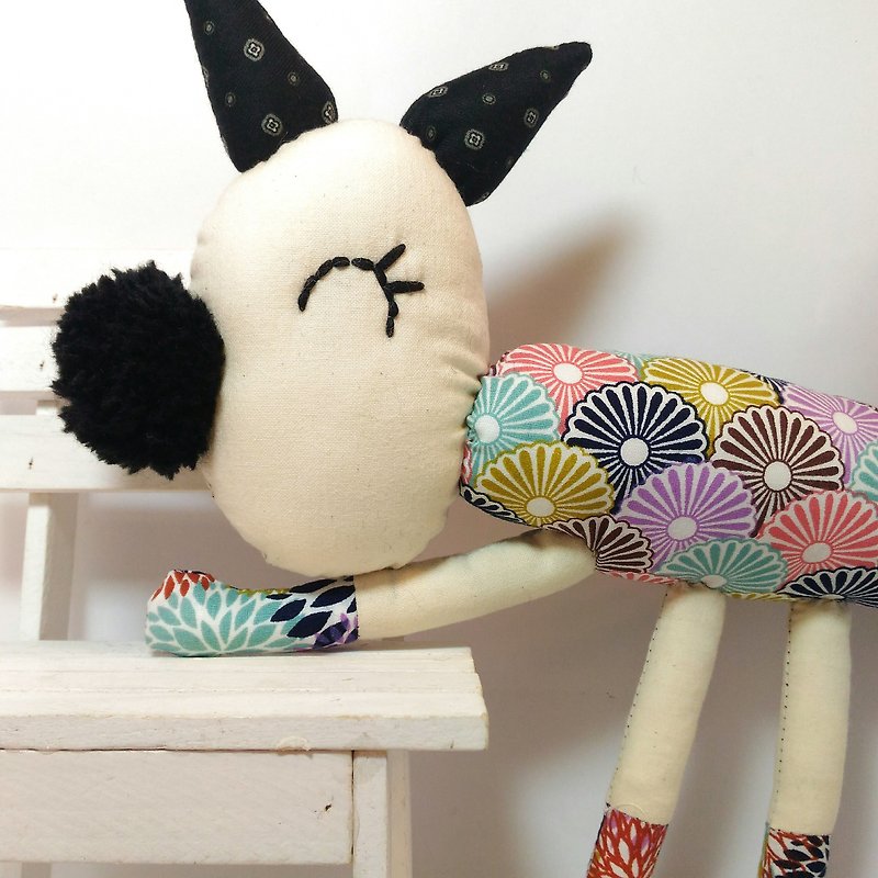 Big nose and wind baby ~ hand-made doll - Stuffed Dolls & Figurines - Cotton & Hemp 