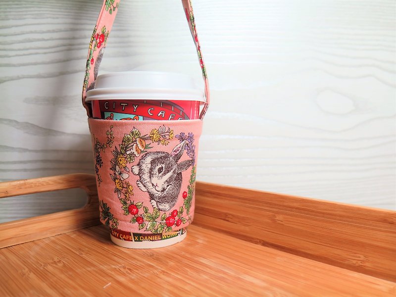 Wreath rabbit (pink) / green drink cup sets. Bag. "Plastic-plastic policy new measures." Environmental protection cloth rugged - ถุงใส่กระติกนำ้ - ผ้าฝ้าย/ผ้าลินิน สึชมพู