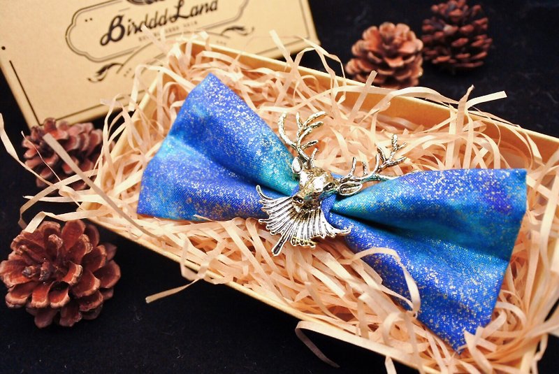 Original handmade bow tie Lets Find The Stars blue starry sky US imported fabric Christmas - หูกระต่าย/ผ้าพันคอผู้ชาย - ผ้าฝ้าย/ผ้าลินิน สีน้ำเงิน