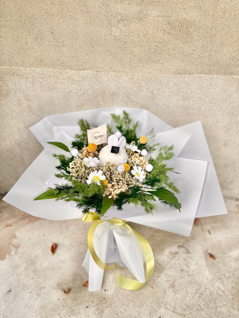 Plush bunny forest department graduation bouquet - ช่อดอกไม้แห้ง - พืช/ดอกไม้ 