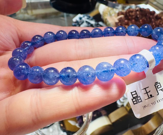 透明感のある水晶 美しいイシスあり お部屋に一つ！ 超絶美麗透明感！】