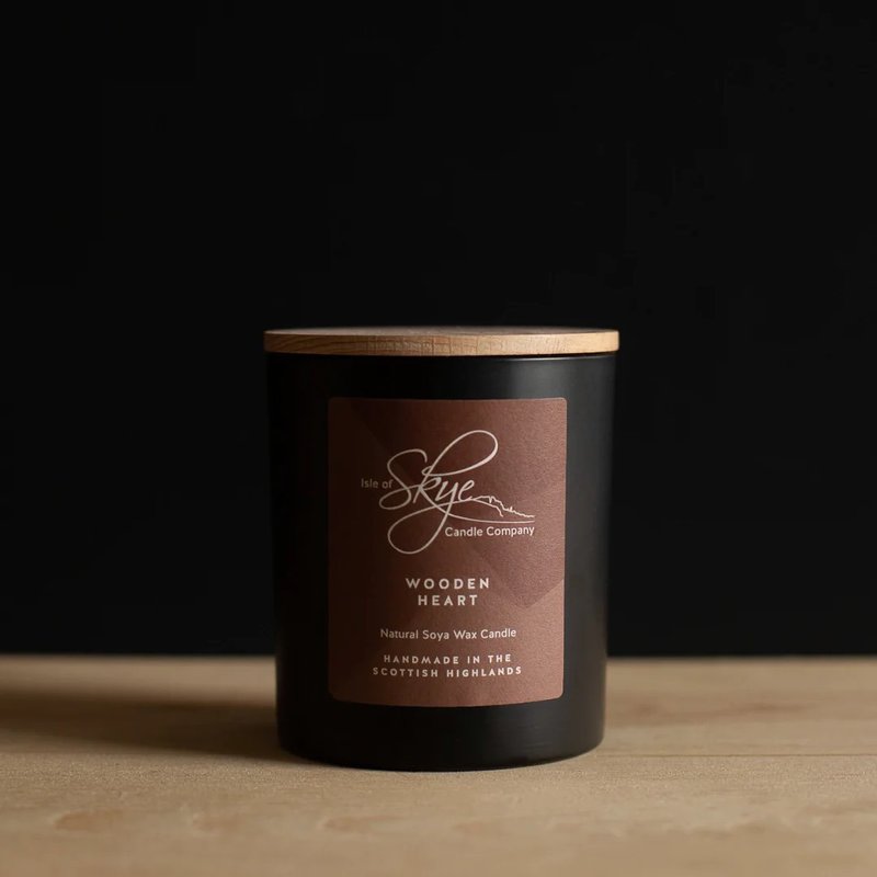 Skye candles Wooden Heart (tea tree citrus fresh wood tone)_ Candle (Large) - เทียน/เชิงเทียน - วัสดุอื่นๆ สีนำ้ตาล