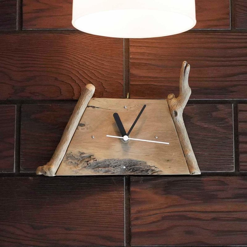 自然素材の時計　流木の時計　置時計　掛け時計　壁掛け時計　窓辺の装飾　木の時計　１０６ - 時鐘/鬧鐘 - 木頭 白色