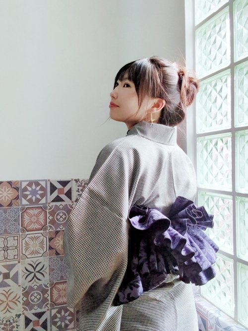 Youiki. Japanese and Western kimono obi. Your Majesty's Soldier Band. Ocean  leaves (dense purple)