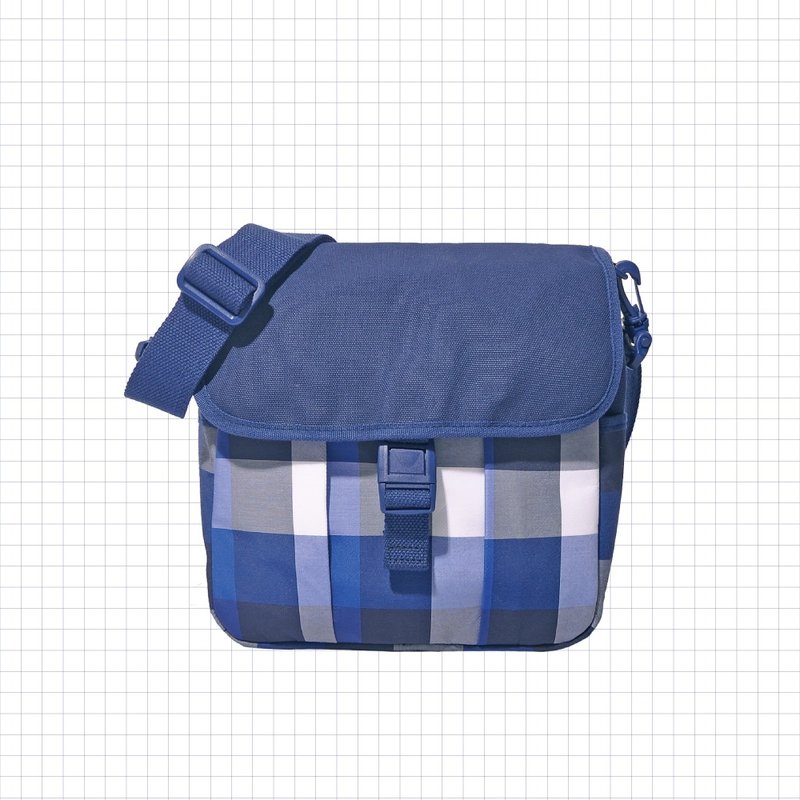 UP single-button college style side backpack UP-1383-BH [Taiwanese original bag brand] - Messenger Bags & Sling Bags - Cotton & Hemp Blue