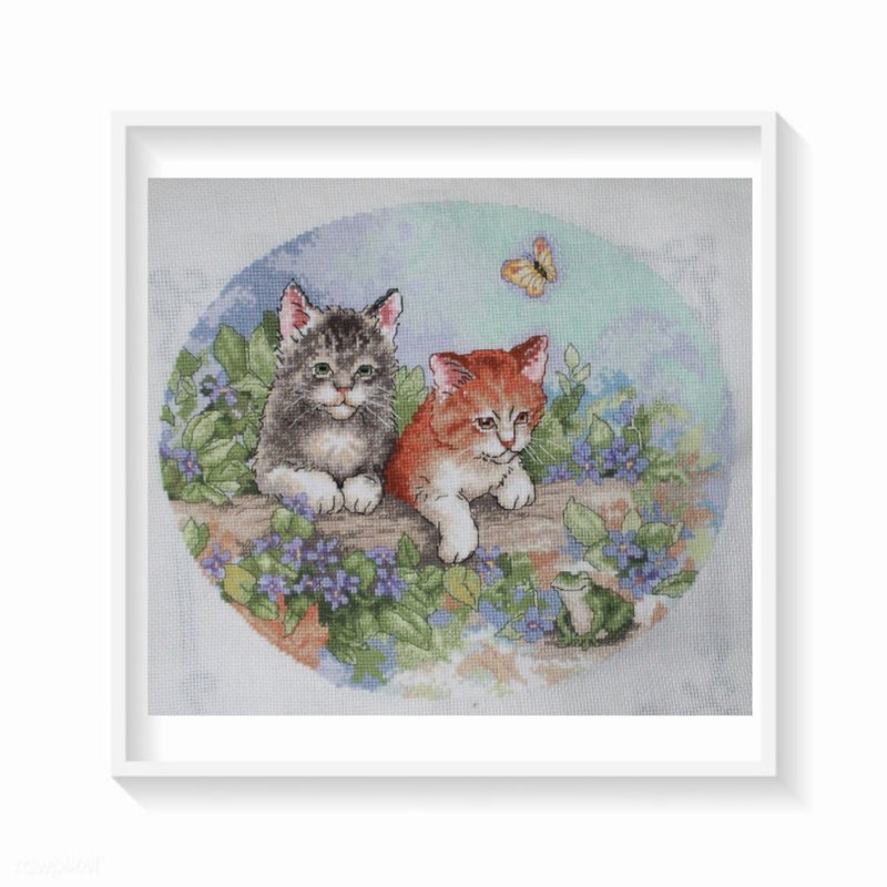 Handmade Little Kitten Painting Unique Wall Art Finished Cross Stitch - 壁貼/牆壁裝飾 - 棉．麻 多色