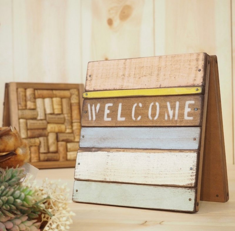 One-of-a-kind tabletop mini signboard WELCOME &amp; cork board Wooden signboard Vintage antique store Colorful welcome board