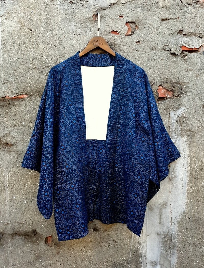 タートルGege  - 幾何学的な花の古いアンティーク羽織った着物のジャケット - ジャケット - コットン・麻 