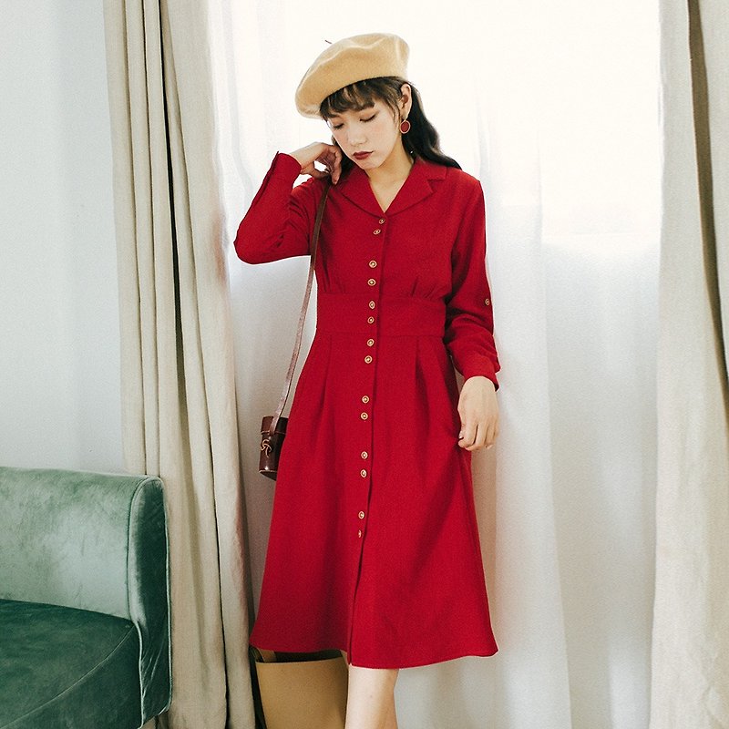 [Multiple folds] Early spring ladies wear a suit collar solid color multi-button dress dress Q8912 - One Piece Dresses - Polyester Red