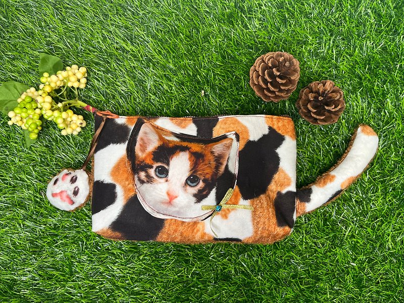 Bag I Go - Calico Cat Three-dimensional Cat Face Meat Ball Tail Cosmetic Bag (10% donated to charity) - Toiletry Bags & Pouches - Cotton & Hemp Brown