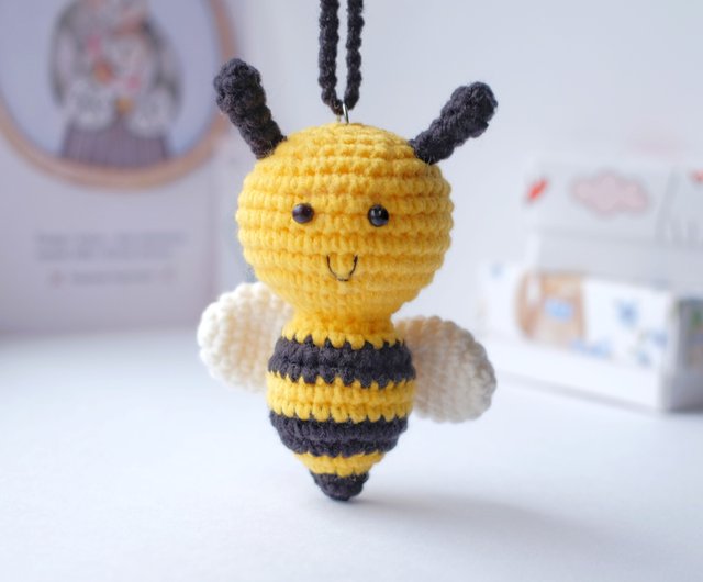 Bee discount bag charm