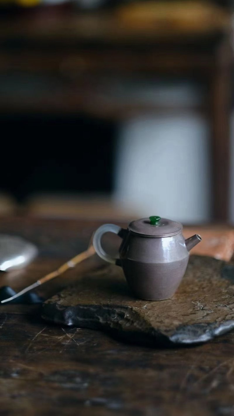 尚幀品 玉把玲瓏急須 純銀小泡茶壺 120cc - 茶壺/茶杯/茶具 - 純銀 
