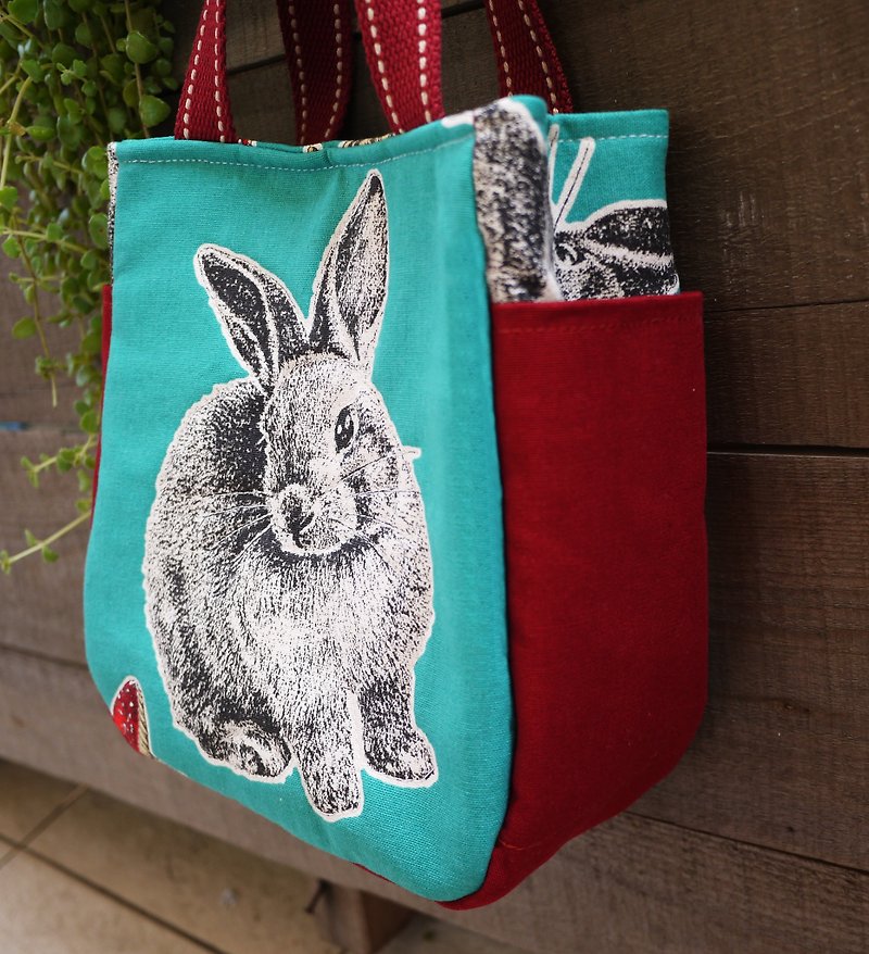 Rabbit handbag - กระเป๋าถือ - ผ้าฝ้าย/ผ้าลินิน 