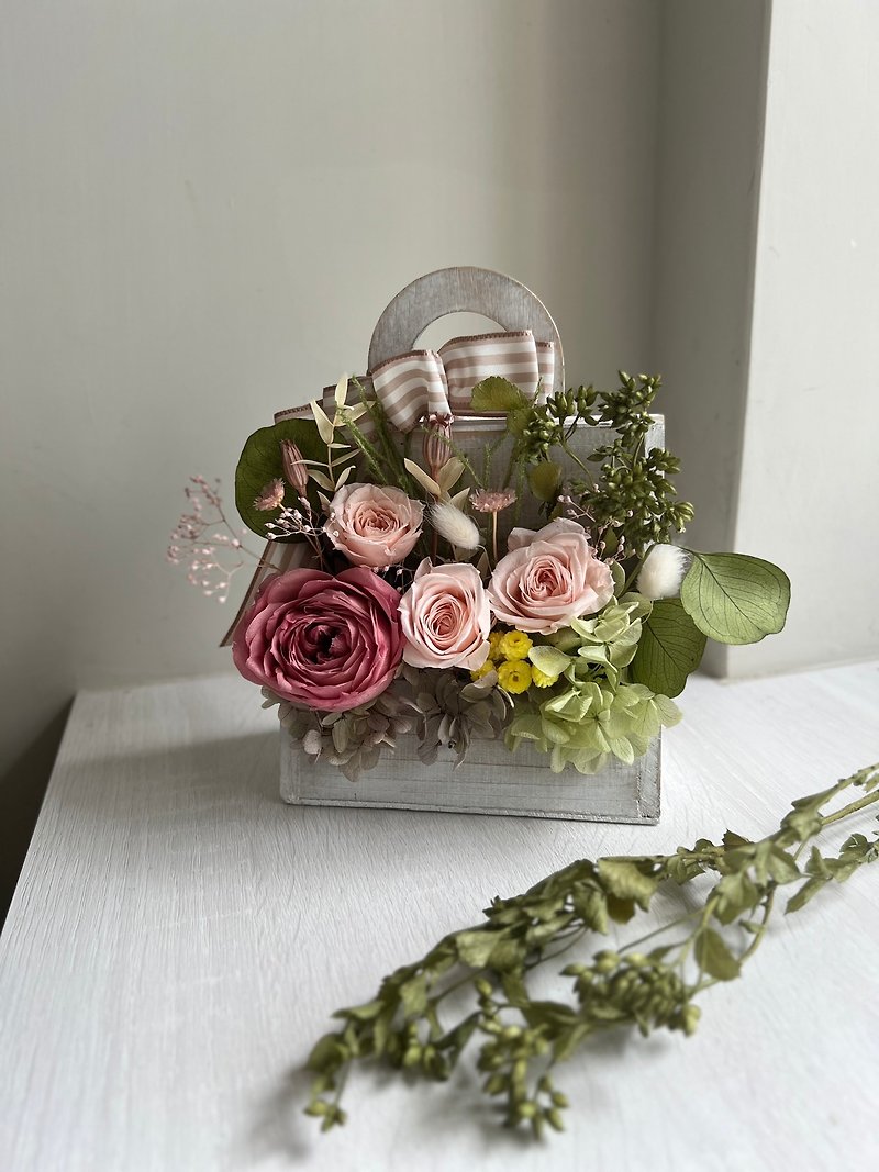 玫瑰森林花盒 - 乾燥花/永生花 - 植物．花 
