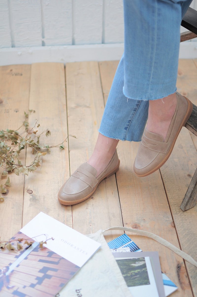 Marble Type multi-color Leather Loafers (Grey / Milk Tea) - รองเท้าอ็อกฟอร์ดผู้หญิง - หนังแท้ สีเทา