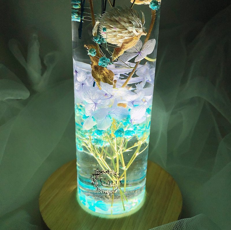 Floating flower diffuser lamp - โคมไฟ - พืช/ดอกไม้ สีน้ำเงิน