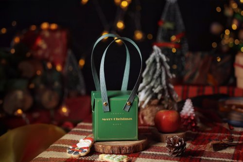 禾果鮮果乾 【禾果】【聖誕禮盒】Xmas手提聖誕方形禮盒-綠色(內含4包果乾)