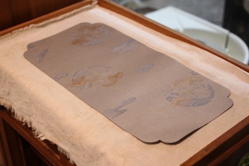 自然釉文創工作室 【母親節禮物】金絲雲鶴 乾泡墊 單面防水餐墊 24*48cm
