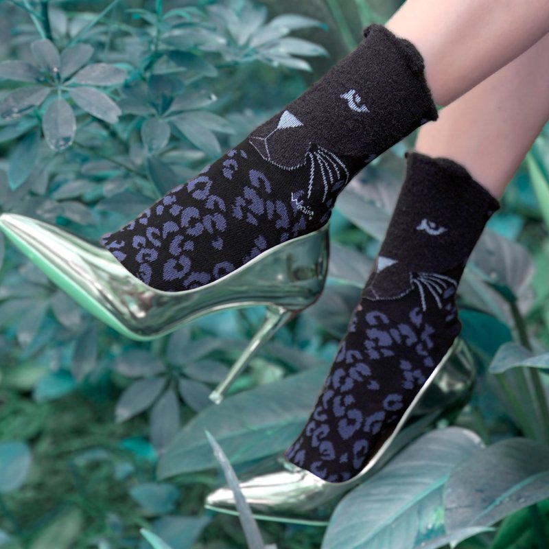 [Dark Elf] Leopard Magic Pattern-Blue-Black-Luxury Fluffy Textured Three-dimensional Ear Socks-Cotton Socks - Socks - Cotton & Hemp Black