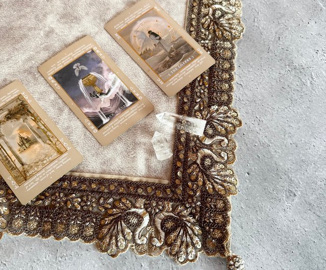 3枚限定】インド製ゴールド刺繍リボンのタロットクロス 鳥のデザイン